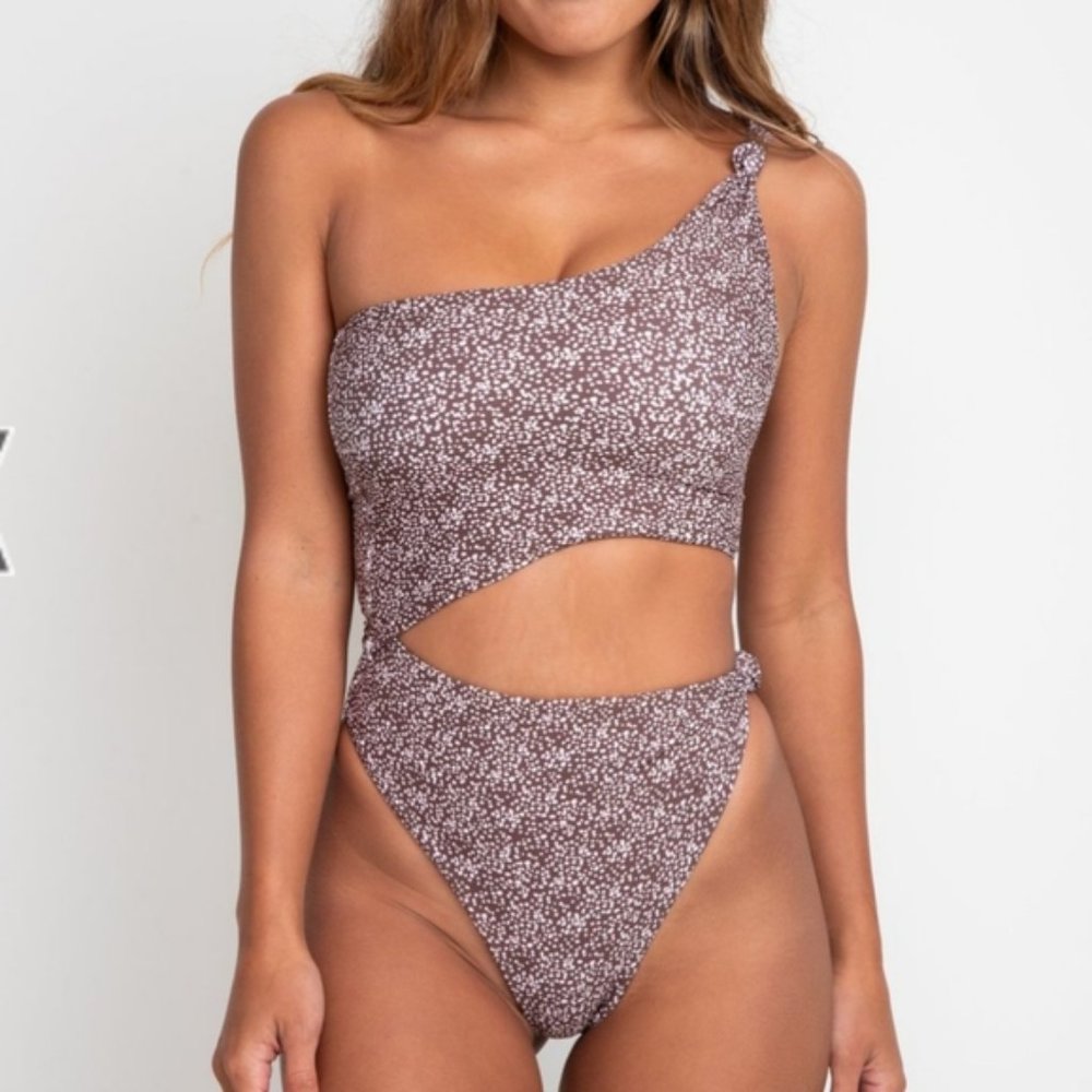 Skatie Nicole One-Piece in Sundance (S)